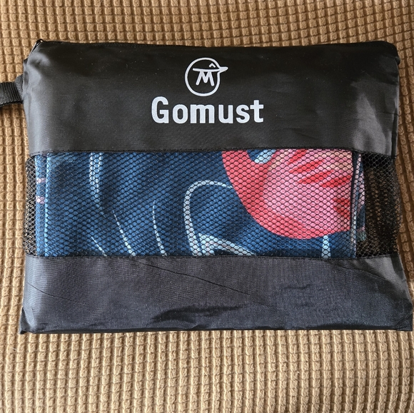 NWT 2 Pack Lightweight Thin Beach Towel 71"x32" Extra Large Microfiber - Picture 2 of 3